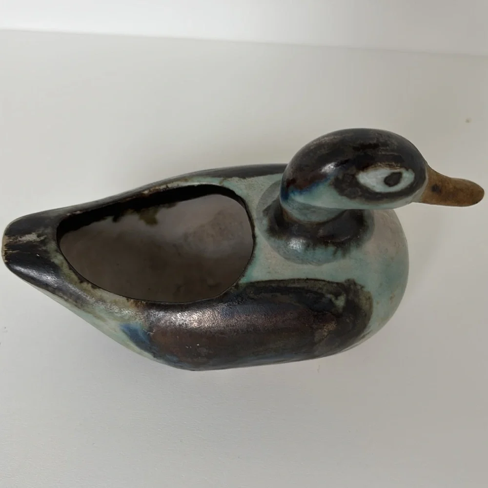 Small Vintage Duck Pottery Planter or Votive Holder - Picture 2 of 4